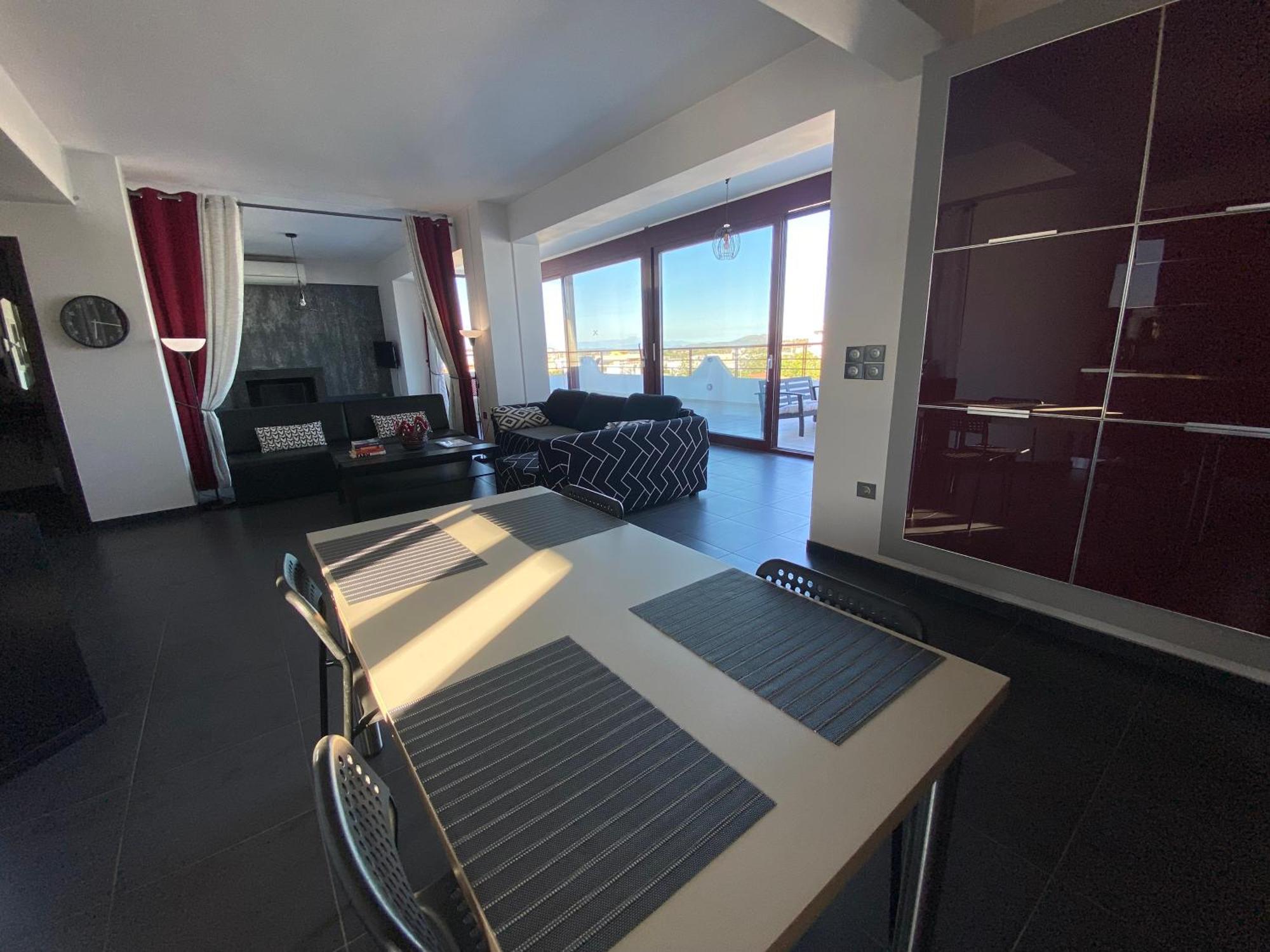 Luxury View Apartment 10Min From Athens Airport Koropíon Eksteriør bilde